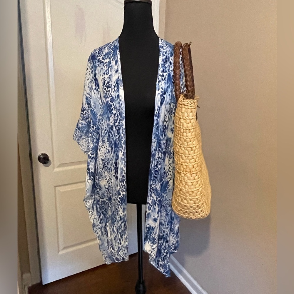 Chico’s Blue Kimono Tropical Blouse Top Pool Size L/XL Viscose Travel Beach Boho